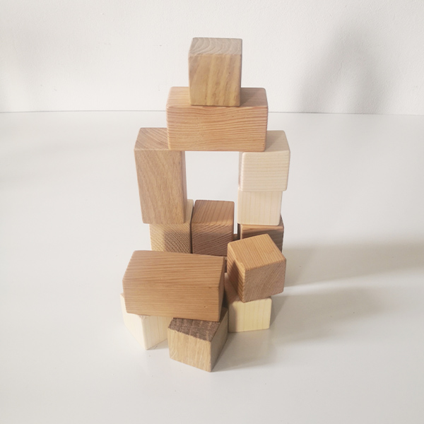 "puzzle in legno"
